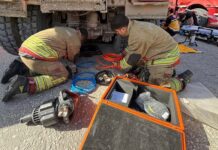 Hatay’da kamyonun altında kalan kişiyi itfaiye kurtardı