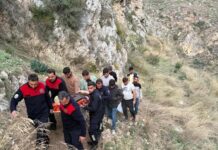 Antakya’da Dağda Düşen Vatandaşı İtfaiye Kurtardı.