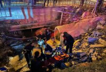 Hatay’da Su Kanalına Düşen Motosikletteki 2 Kişi Yaralandı