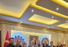 AKDENİZ ECZANE TEKNİSYENLERİ FEDERASYONU BAŞKANI ÇELİK’TEN ÖZÇELİK-İŞ BAŞKANI GÜNGÖR’E HAYIRLI OLSUN ZİYARETİ