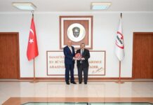 Yusuf Yıldırım’dan İsdemir’de Ayhan Akın’la Verimli Görüşme