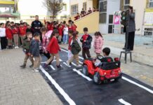 HBB ÇOCUKLARA TRAFİK BİLİNCİNİ AŞILIYOR