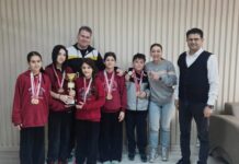 İskenderun Mehmet Akif Ersoy Ortaokulu’ndan Yüzmede Büyük Başarı